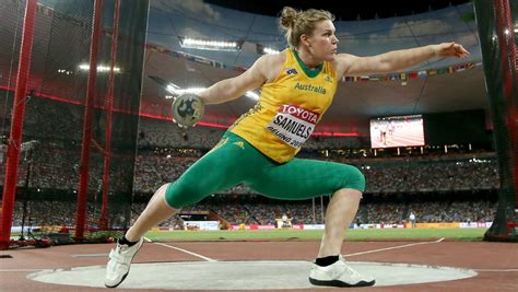 A slightly smaller discus weighing 1 kg (2 pounds 3.2 ounces) and 180 mm (7.1 inches) is used in women's events. Dani Samuels through to Rio Olympic discus semis | The Courier