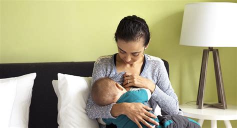 Aprende Diferentes Posiciones Para Amamantar A Tu Bebé Y Conoce Las