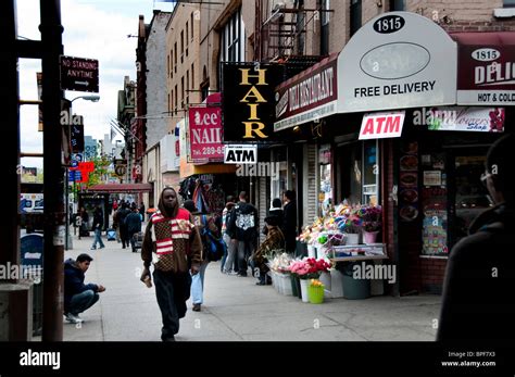 Busy And Active 125th Street In Harlem New York City Stock Photo