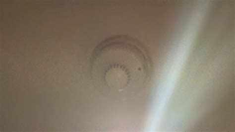 Some smoke alarms have a red light and some have a green light. Smoke detector has a flashing light but no sound - YouTube