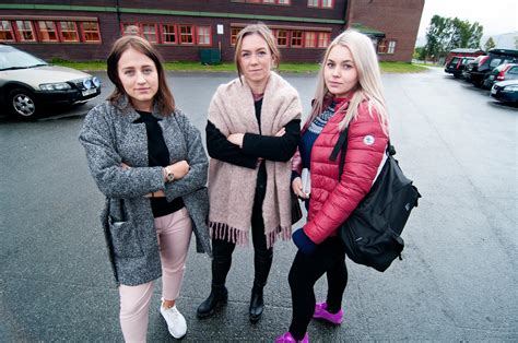Skole Tromsø Føler Seg Tvunget Til å Kjøre Bil Til Skolen Har