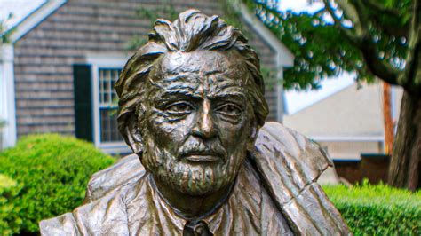 Actual descendants of William Bradford modeled for new Plymouth statue