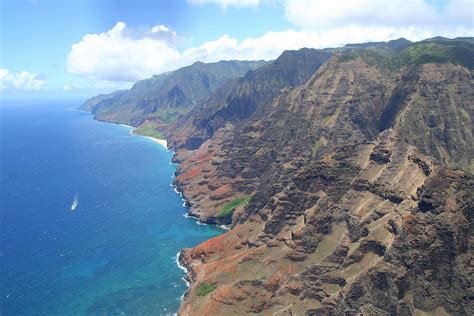 50 Awe Inspiring Photos Of Na Pali Coast Kauai Bet You Wish You Were
