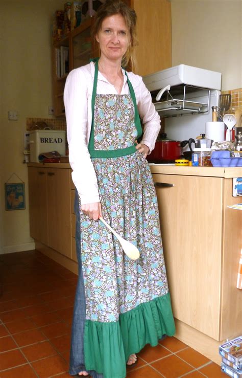 It still makes me feel that way, though less so the more i do it. verykerryberry: Dressing Up