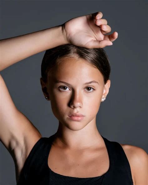 Kristina Shmidt Bio Age Height Wiki Models Biography Erofound