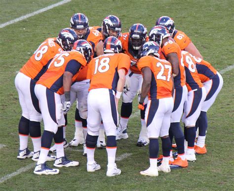 Huddle A Rare Denver Broncos Huddle Jeffrey Beall Flickr
