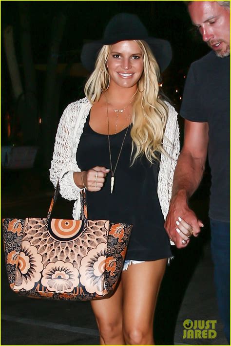 Photo Jessica Simpson Gets Back Into Her Daisy Dukes 04 Photo 3442573 Just Jared