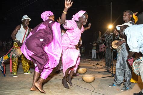 Danses Africaines Quand Le Traditionnel Vire Au Sexuel Jeune Afrique