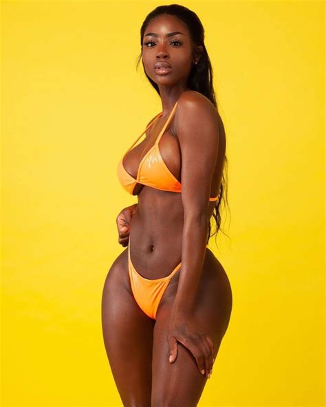 Pin By Husani S Daniel On Beautiful Brown Skinned Women Bikinis