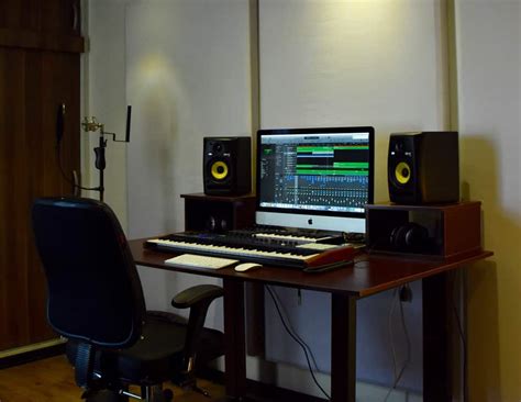 How to Set up Your Home Recording Studio | Musixon