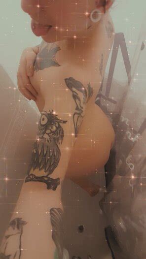 Come Join Me In The Shower I Need Help Washing My Back ðŸ˜ ðŸ˜‰ðŸ’¦ Porn Pic Eporner