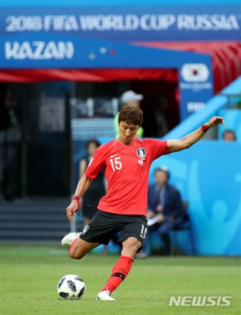 8회초 2사 상황에서 lg 정우영이 마운드를. 사비에 가려졌던 '숨은 고수' 정우영, 세트피스를 부탁해 - 조선 ...