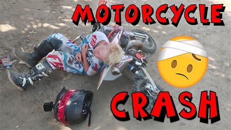 8 Year Old Kid Crashes On Motorcycle Youtube