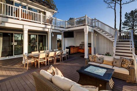 30 Amazing Beach Style Deck Ideas Promoting Relaxation