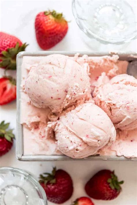 Homemade Strawberry Ice Cream House Of Nash Eats