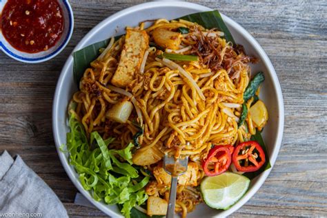 Best Mee Goreng Mamak Recipe How To Make Mamak Style Stir Fried Noodles