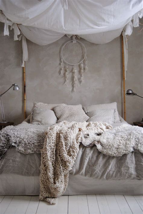Romantic Boho Bedroom Canopy Bed W Bamboo Sticks Chunky Cream And