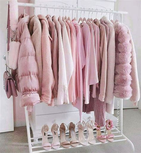31 Outfit Ideas For Women Pink Wardrobe Pink Girly Things Pastel Pink Aesthetic