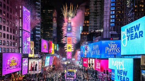Where To Watch The Ball Drop In Nyc Tonight New Years Eve 2019 Condé Nast Traveler