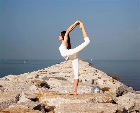 15 Crazy Yoga Poses You Wish You Could Strike Crazy Yoga Poses Yoga