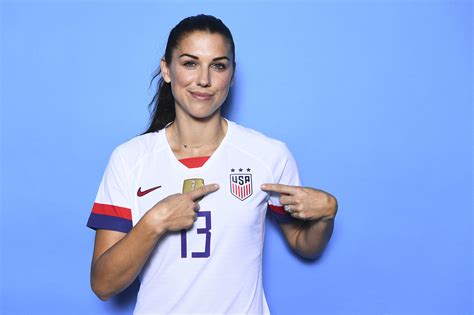 20 Awesome Alex Morgan Wallpapers