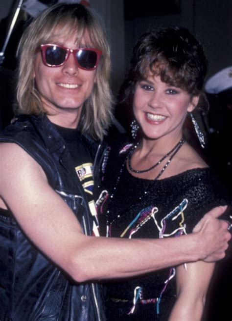 Robin Zander And Linda Blaire Some Girls Get All The Luck Linda