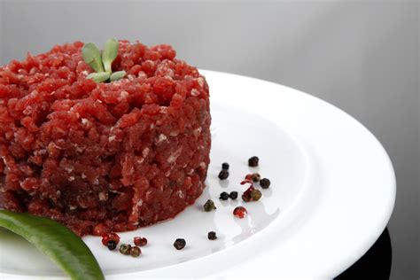 C'è chi lo ama e a chi proprio non piace. La tartare, una prelibatezza tutta piemontese
