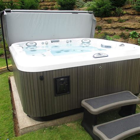 Hot Tub Photo Gallery And Installations Eden Spas Jacuzzi