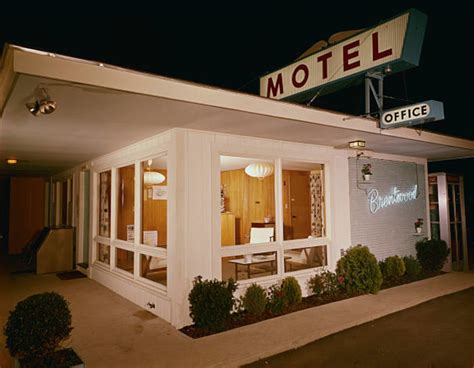 Oldshowbiz Motel In The Night Abandoned Places Bedroom Diy Motel