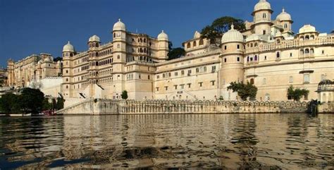 City Palace Udaipur Udaipur When To Visit Images And Videos Guide