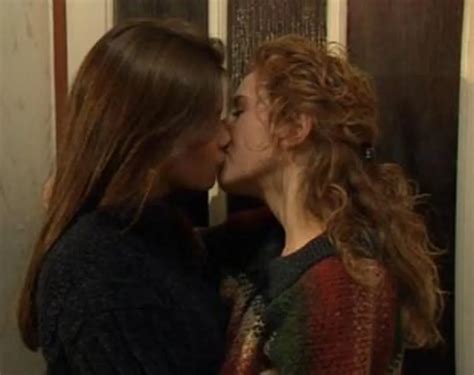 anna friel set for first lesbian sex scene in two decades and she s terrified pinknews