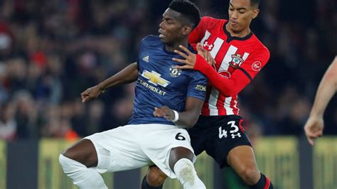 Manchester united vs psg followed by chelsea and uefa champions league encounter against rb leipzig. Southampton vs Manchester United Live Stream: TV Channel ...