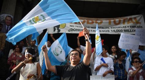 lucha contra la corrupción en guatemala felipe bosch