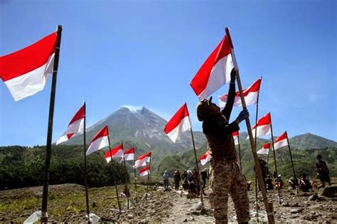 Gambar Animasi Bergerak Bendera Merah Putih - Hello Ridwan