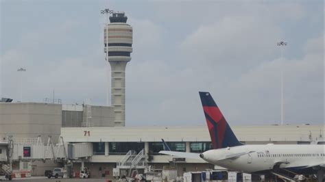 Gov Desantis Revamps Orlando Airport Board With 4 New Members