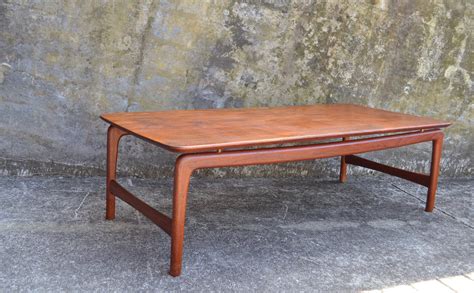 Mid Century Danish Floating Coffee Table By Peter Hvidt And Orla Molgaard