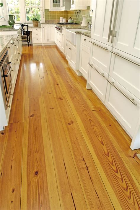 Heart Pine Floor In A Contemporary Kitchen