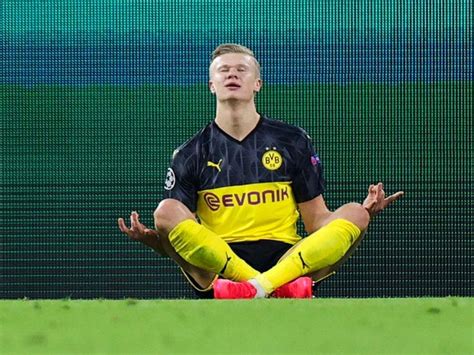 Bermain di kandang sevilla dalam laga leg i babak 16. Dortmund Erling Haaland / Erling Haaland Borussia Dortmund ...