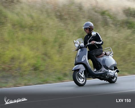 The lx 50 / 150 and lxv 150 were the first members of this generation of small framed vespas. Vespa LXV 150 i.e. ~ Vespa Scooters
