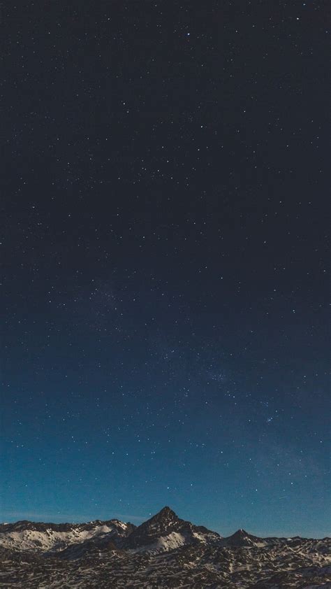 23 Night Sky Iphone Wallpapers Wallpaperboat