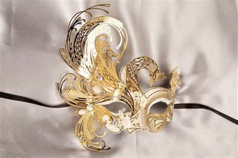 Golden Masterpiece Elegant Masquerade Mask Venetian Masquerade Masks
