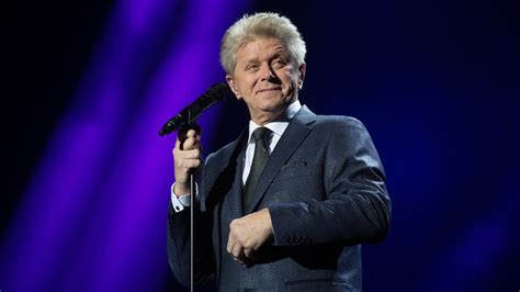 Former Chicago Singer Peter Cetera Lists Rockin Idaho Home For 22m