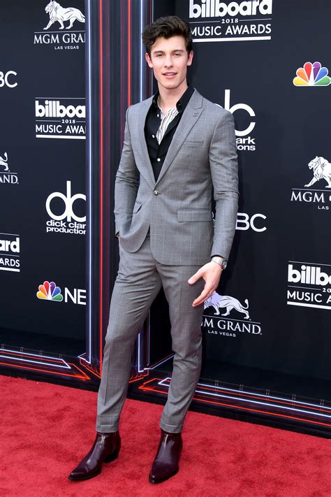Shawn Mendes Wears Mens Heels At The 2018 Billboard Awards Vogue