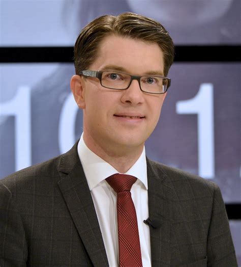 Mai 1979 in valje, gemeinde bromölla) ist ein schwedischer politiker und vorsitzender der schwedischen partei sverigedemokraterna (schwedendemokraten). Jimmie Åkesson - Wikipedia