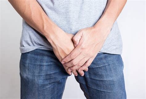 Yeast Infection Candidiasis In Men Causes Remedies And Treatment Tips