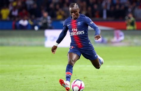 Update information for moussa diaby ». PSG : Échange d'amabilités entre Thomas Tuchel et Moussa Diaby