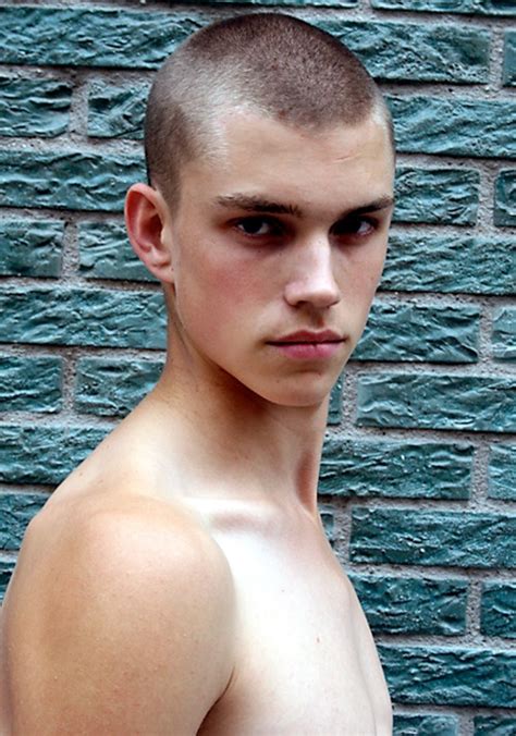 Buzz Male Witch Skinhead Buzz Cut Twinks Cute Faces Cute Gay Haircuts For Men Perfect