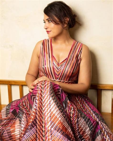 Bollywood Actress Richa Chadha Looks Stunning In Latest Photos Oneindia