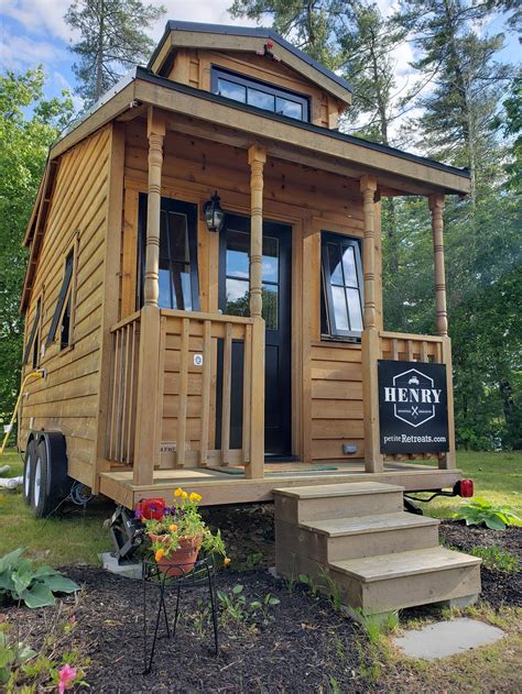 6 Reasons To Escape To A Tiny House This Summer — Just Us Gals