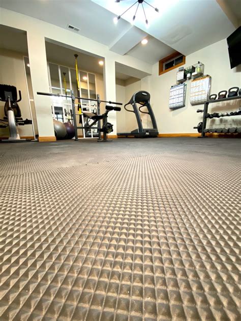 Diy Gym Floor Home Gym On A Dime Classically Modern Life Style And Home